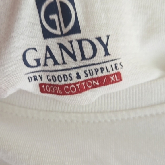 Authentic Casual Wear| Graphic-Inspired White T-Shirt - Picture 6 of 8